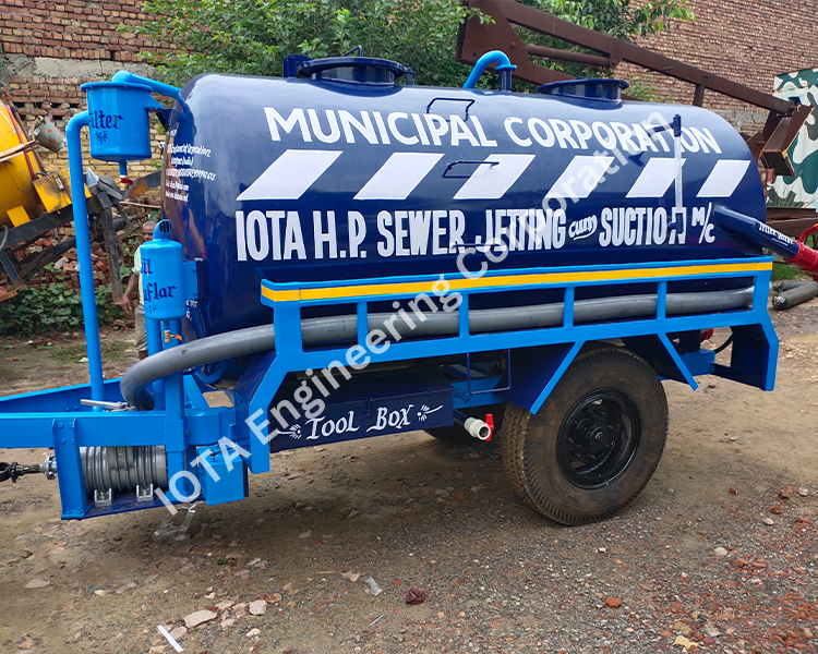 Sewer Jetting Cum Suction Machine
